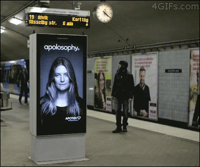 5332781f4f342e00cf67d677d9e5e790 تبلیغات روی بدنه قطار مترو